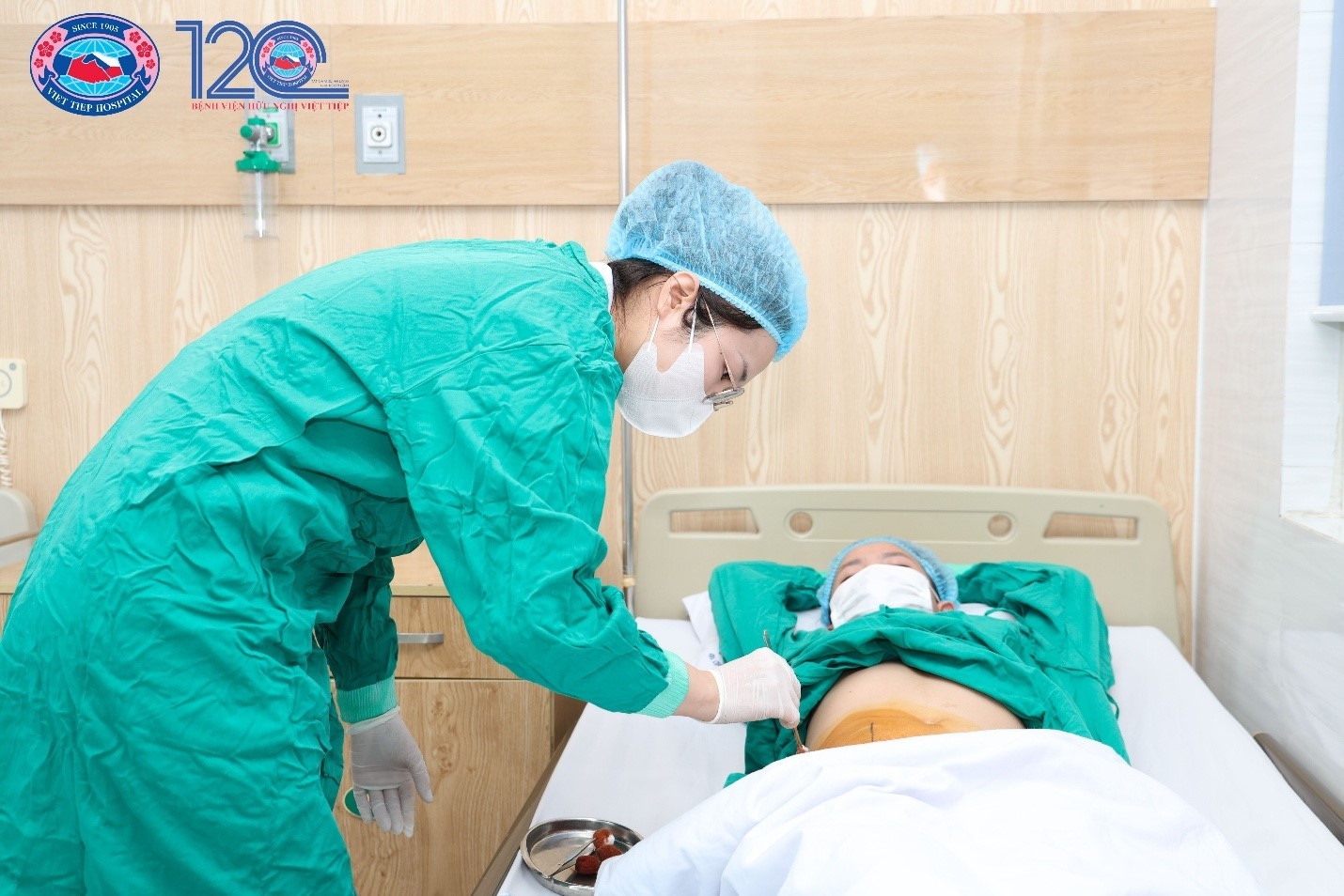 Hành trình tiếp nối sự sống tại Bệnh viện Hữu Nghị Việt Tiệp – Ca ghép thận thứ 07: Một phần mẹ – Cả cuộc đời con