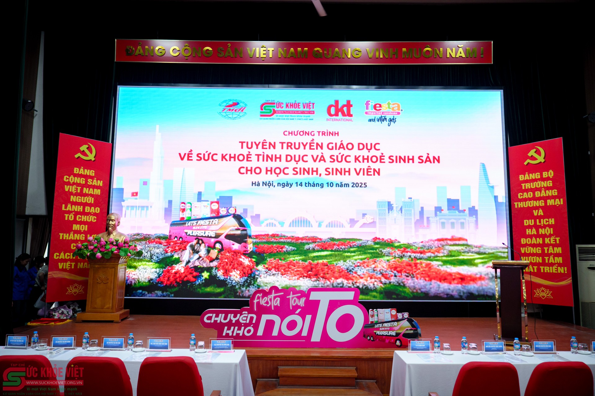 Lan tỏa tri thức – Xây dựng lối sống lành mạnh: Chương trình tuyên truyền SKTD và SKSS cho học sinh, sinh viên Chương trình tuyên truyền SKTD và SKSS cho học sinh, sinh viên tại Trường Cao đẳng Thương mại và Du lịch Hà Nội.