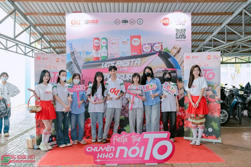 Lan tỏa thông điệp “Hiểu đúng – Hành động đúng” về sức khỏe sinh sản và sức khỏe tình dục tại Trường Đại học Tây Đô dsc 479720251104222241