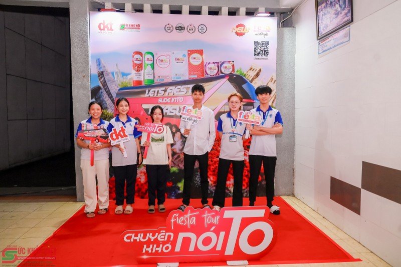 Lan tỏa thông điệp “Hiểu đúng – Hành động đúng” về sức khỏe sinh sản và sức khỏe tình dục tại Trường Đại học Tây Đô img 688720251104222314