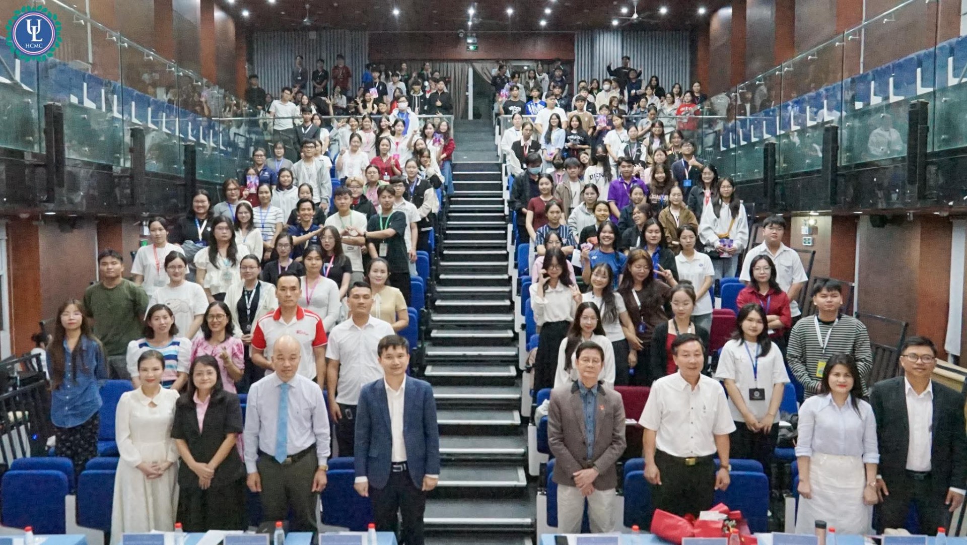 Toàn cảnh chương trình