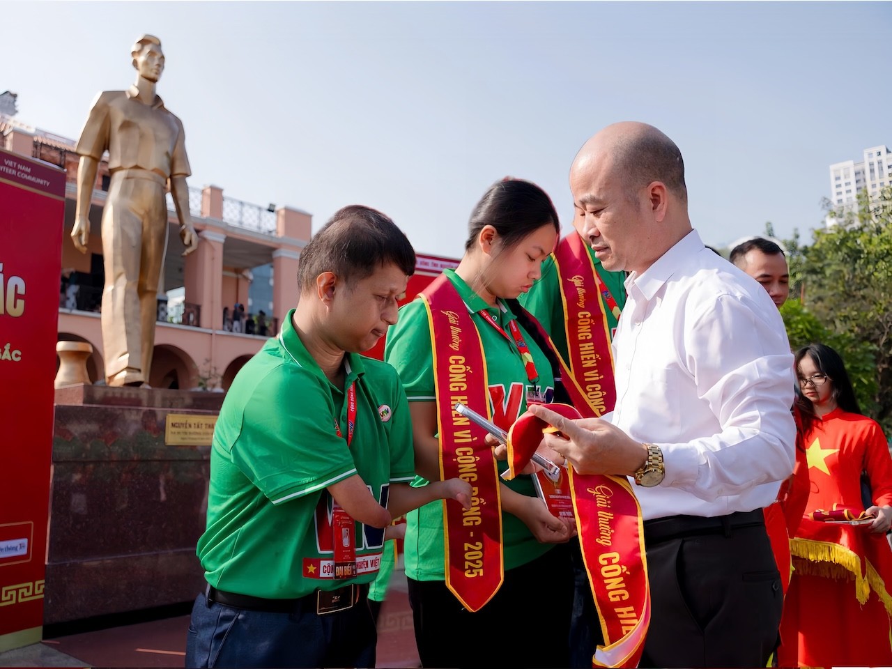 gala ket noi nhung trai tim tinh nguyen vnv lan viii 920260112081555